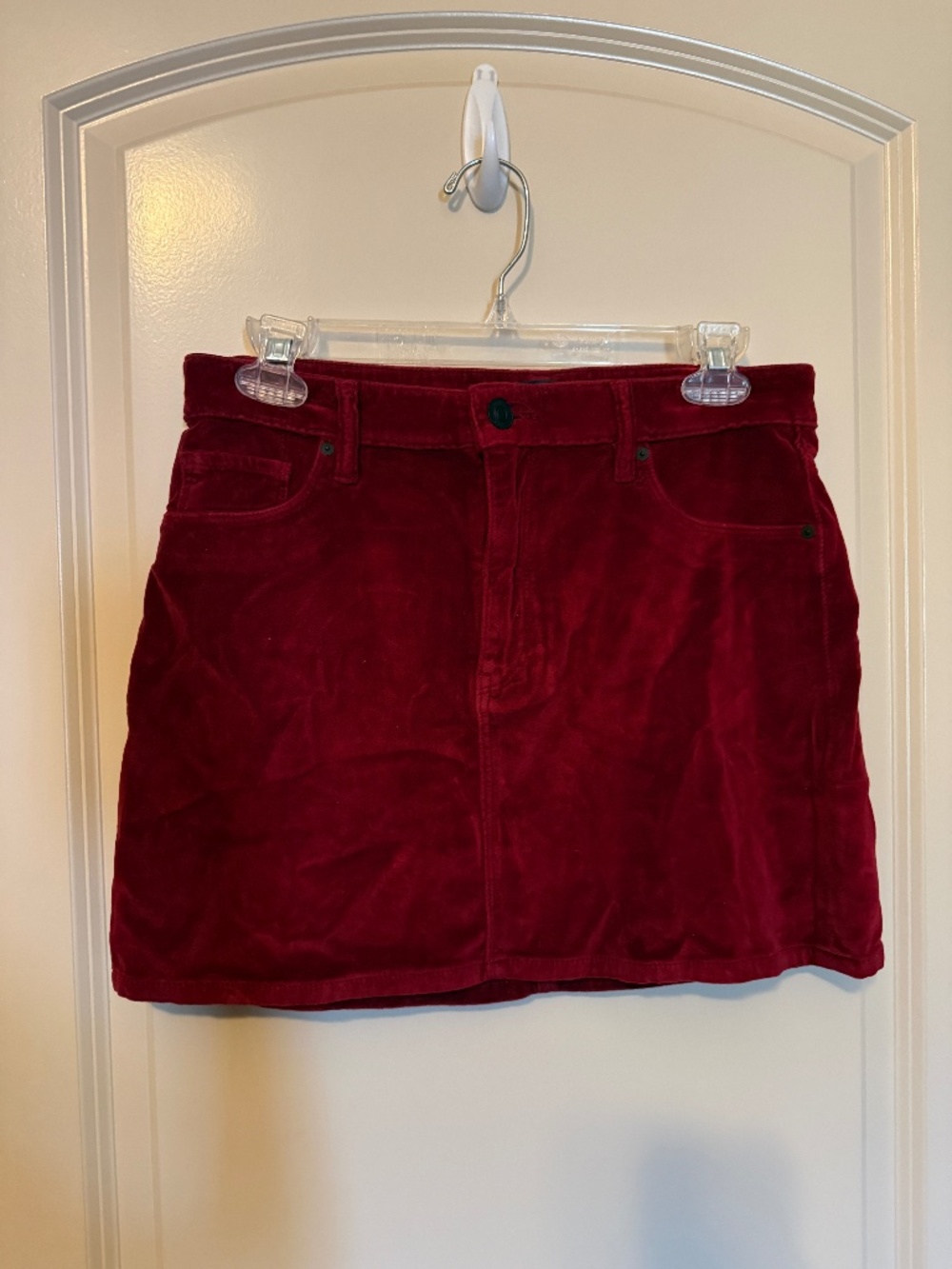 Red velvet mini skirt size 28